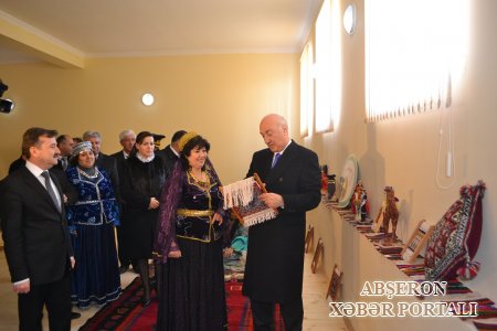 Abşeron Rayon İcra Hakimiyyətinin daxili imkanları hesabına inşa edilmiş Qobu Mədəniyyət evi istifadəyə verilib