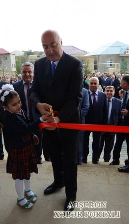 Abşeronda yeni məktəbin açılışı oldu