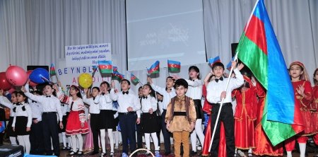 Abşeron məktəblərində Beynəlxalq Ana Dili Günü bayramı qeyd edilib