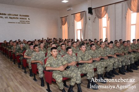 Abşeron rayon ictimayyətinin nümayəndələri N- saylı hərbi hissədə oldu