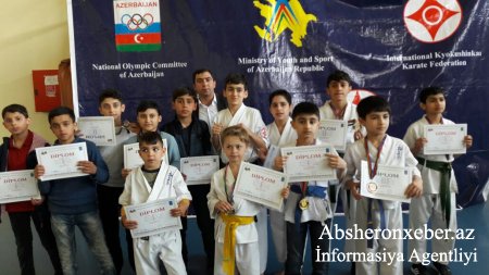 Abşeron Karateçiləri komanda hesabında birinci oldu
