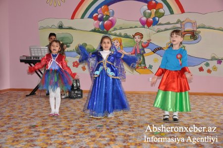 Novxanı bağçasında 9 noyabr Dövlət bayrağı günü və payız bayramına həsr olunan tədbir