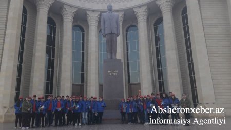 “Ölkəmizi tanıyaq” layihəsinin Abşerondan olan iştirakçıları Gəncə şəhərinin qonağı olublar