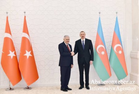 Prezident Türkiyənin Baş naziri ilə görüşüb