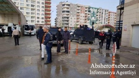 Türkiyədə hərbi hissəyə hücum: Beş ölü, yeddi yaralı.