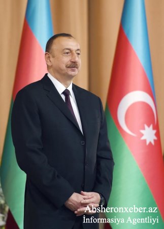 İlham Əliyev yeni prezidenti təbrik edib.