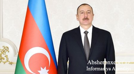 Prezident Ankarada Anıtqəbiri ziyarət edib