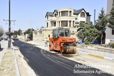 Xırdalanın Məhəmməd Əmin Rəsulzadə küçəsinə asfalt-beton örtüyü döşənir -FOTO