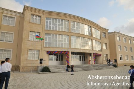 Abşeronda “Bilik Günü”ndə yeni məktəb binası şagirdlərin istifadəsinə verilib