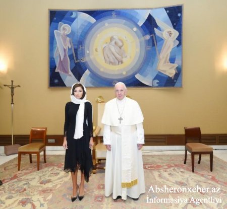 Azərbaycanın Birinci vitse-prezidenti Mehriban Əliyeva Roma Papası Fransisk ilə görüşüb