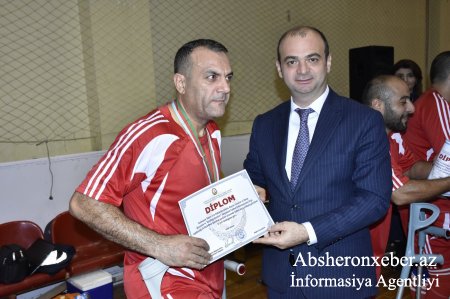 “Qarabağ qaziləri” ambutant futbol federasiyasının “Abşeron” və “Xırdalan” komandaları arasında yoldaşlıq paraolimpiya yarışı keçirilib.