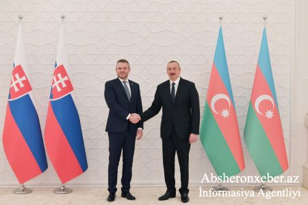 Prezident İlham Əliyev Slovakiyanın Baş naziri ilə görüşüb