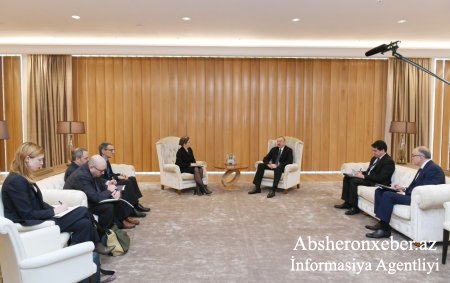 Prezident İlham Əliyev ABŞ Dövlət katibinin enerji diplomatiyası üzrə müavininin müşaviri ilə görüşüb