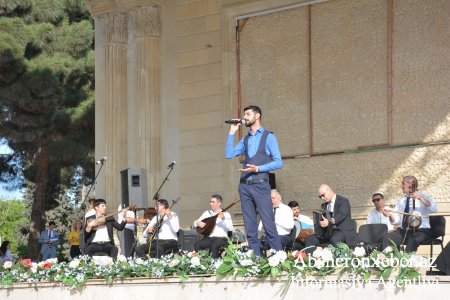 Abşeronda Respublika Günü konsert proqramı ilə qeyd edilib