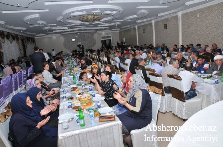 Abşeron rayonunda iftar süfrəsi açıldı