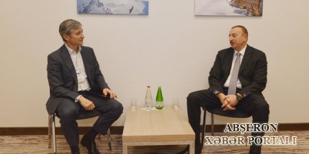 İlham Əliyev “Microsoft International” şirkətinin prezidenti Jan Filip Kurtua ilə görüşmüşdür