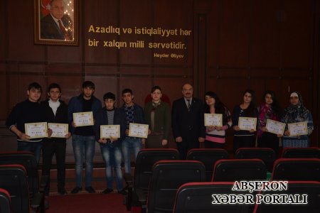 Abşeronda IKT kursunu uğurla bitirən gənclərə  seftikartlar təqdim edildi