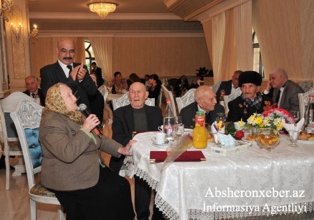 Abşeronda Böyük Vətən Müharibəsi veteranlarının 90 illik yubileyi keçirildi
