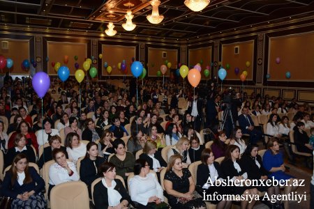 Abşeron rayonunda bağça uşaqları üçün Yeni İl şənliyi təşkil olunub (FOTO)
