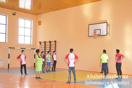 “Basketbol” üzrə oğlanlar arasında rayon birinciliyi keçirilib