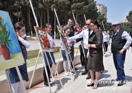 Xırdalan şəhər 2 nömrəli məktəbin şagirdləri tərəfindən yeni, maraqlı "flashmob" hazırlanıb