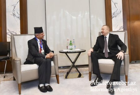 Prezident İlham Əliyev Nepalın xarici işlər naziri ilə görüşüb