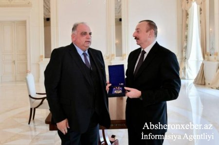 lham Əliyevə “Qızıl Orden” mükafatı verildi