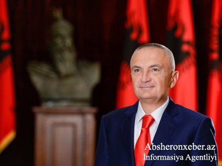 Albaniya Prezidenti: 