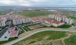 Prezident İlham Əliyev Kürdəxanıda məcburi köçkün ailələri üçün yeni yaşayış kompleksinin açılışında iştirak edib