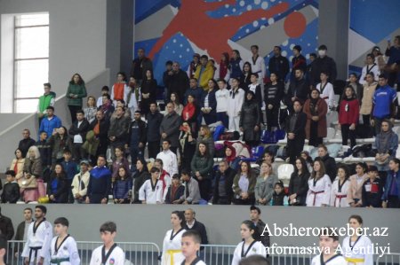 Taekvondo üzrə açıq Bakı birinciliyində 550 idmançı iştirak edir