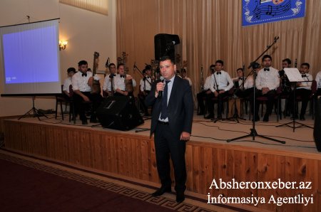 Qobunun Xalq Çalğı Alətləri orkestri konsert verib