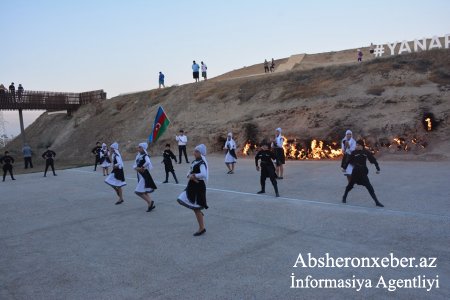 “Alovlu Abşeron” festivalı möhtəşəm konsert proqramı ilə yadda qalıb - FOTOLAR