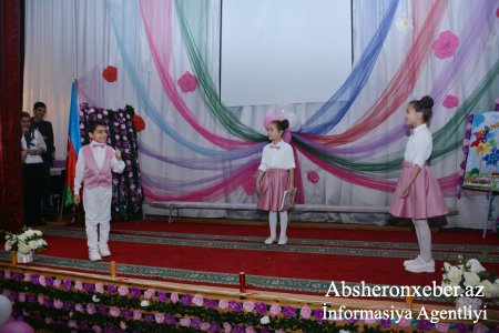 Xırdalanın 2 nömrəli məktəbində uşaq hüquqlarına həsr olunan tədbir keçirilib (Video+Foto)