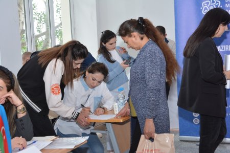Abşeronda keçirilən əmək yarmarkasında 140-dan çox vakansiya təqdim edilib
