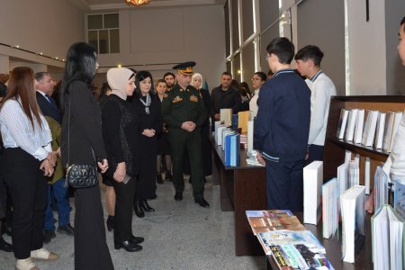 Abşeron rayonundan 5000 kitab əsgərlərə göndərilib
