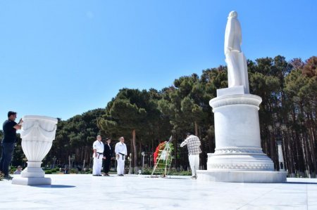Abşeron rayonunda Heydər Əliyevin 102-ci il dönümü münasibətilə silsilə tədbirlər keçirilib