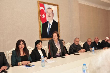 Abşeronda “Ahılların konstitusion hüquqları və etibarlı müdafiə sistemi” adlı tədbir keçirilib