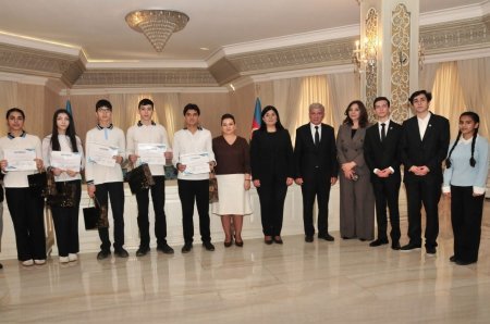 Xırdalanda “Qərbi Azərbaycan həqiqətləri” mövzusunda bilik yarışı keçirilib