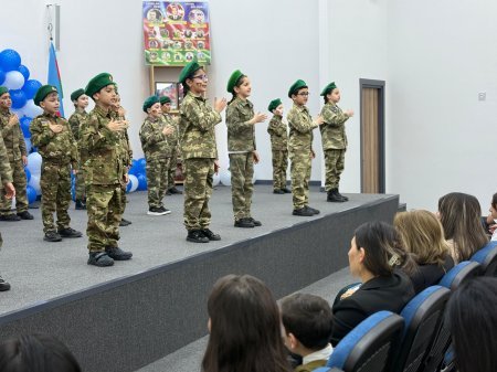 Xırdalan məktəbində Zəfər və Bayraq Günü qeyd olundu