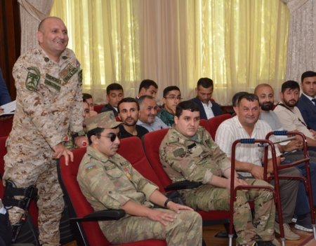 Abşeronda sosial xidmətlərlə bağlı geniş maarifləndirmə tədbirləri keçirilib