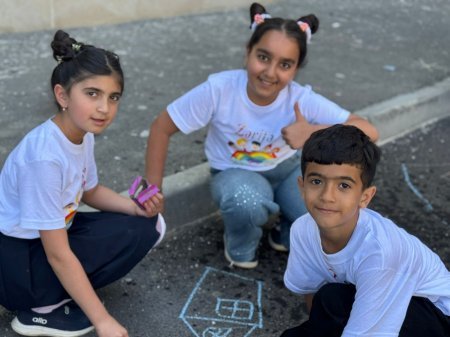 Saray məktəbində Uşaqların Beynəlxalq Müdafiəsi Günü münasibətilə tədbir keçirilib